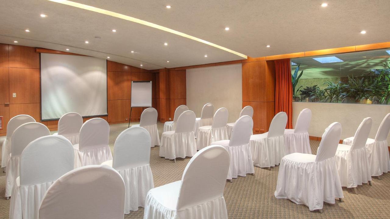 Fiesta Inn Villahermosa Cencali Exterior photo