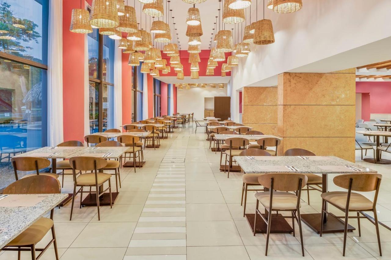Fiesta Inn Villahermosa Cencali Exterior photo