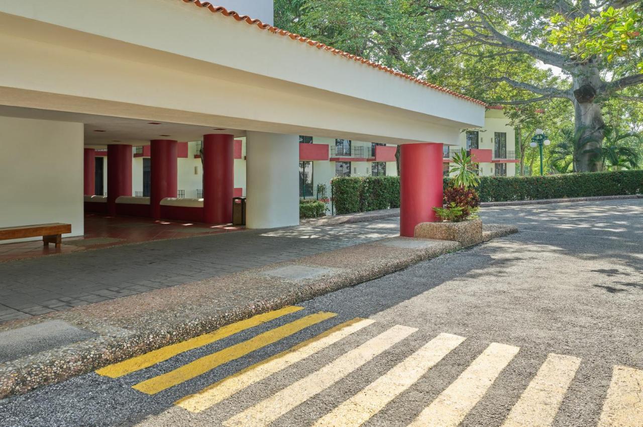 Fiesta Inn Villahermosa Cencali Exterior photo